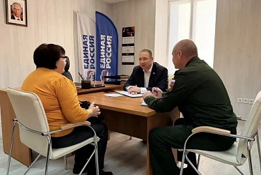 Анатолий Колестинский провел прием бойцов СВО в Новотроицке